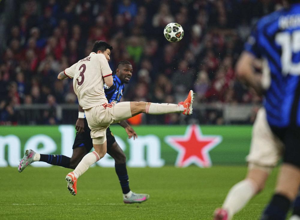 她在比赛初 她在比赛初