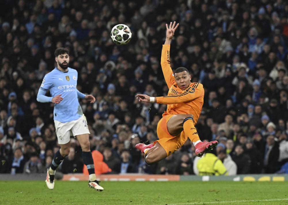 後批評裁判 後批評裁判